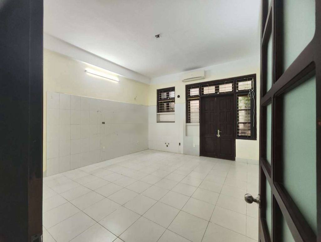 Cho thuê nhà Phố Bạch Mai, 4 tầng x 84m2, 2 mặt ngõ kinh doanh - Ảnh 2